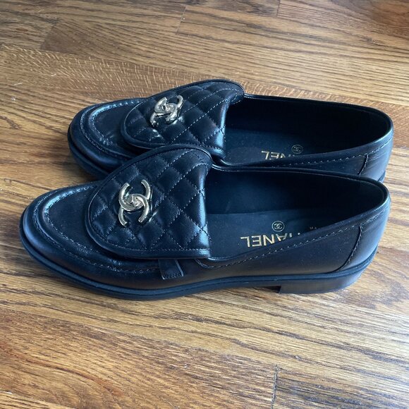 Chanel Quilted Moccasins in Black size 40 - Picture 9 of 10